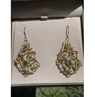 VINTAGE EMERALD and DIAMOND 18K YELLOW GOLD PLATINUM HANDMADE EARRINGS